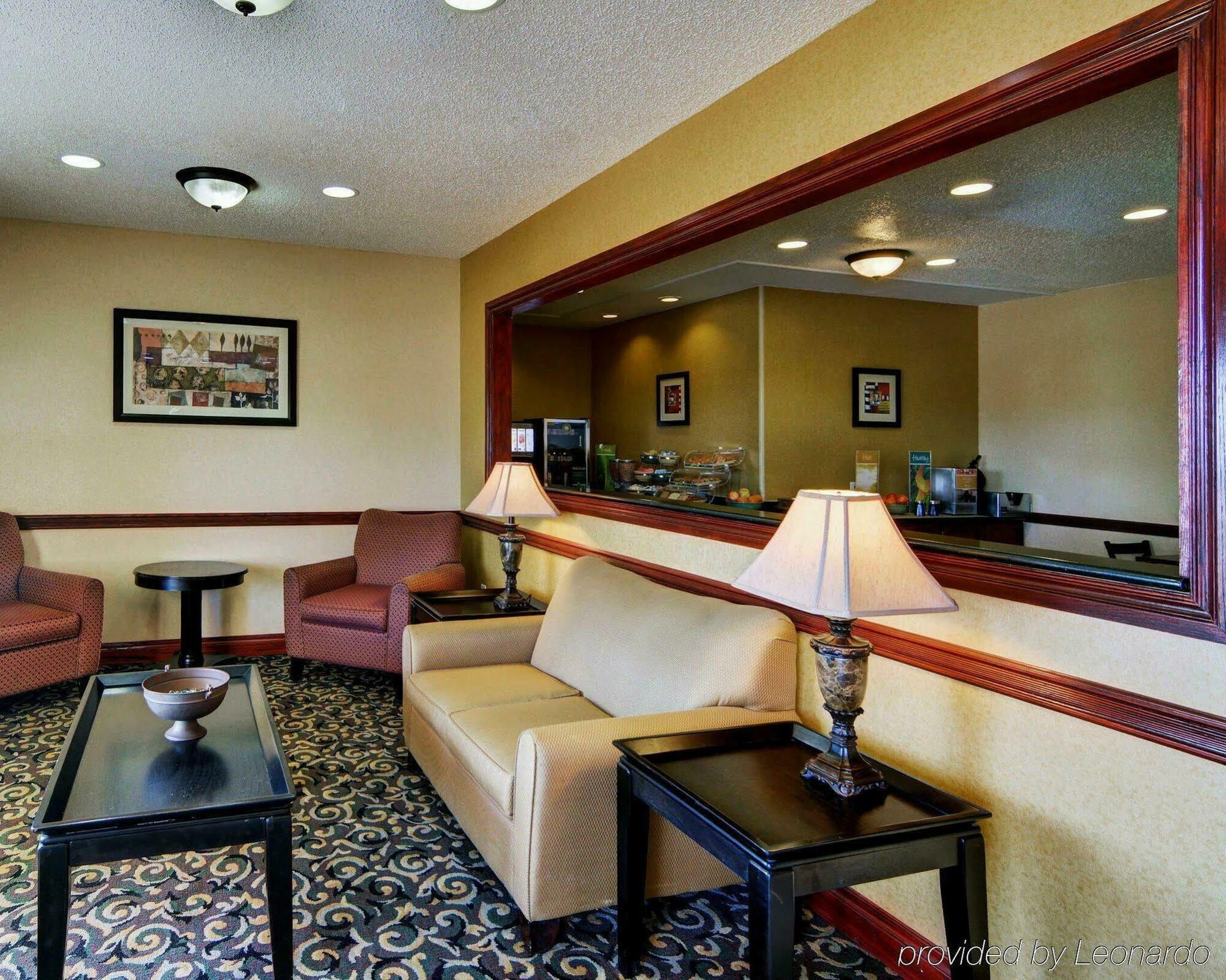 Executive Inn And Suites วิชิตาฟอลส์ ภายนอก รูปภาพ